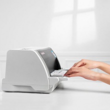 得力(deli)DL-950K針式打印機(jī)(稅務(wù)發(fā)票 出入庫(kù)發(fā)貨單票據(jù)打印機(jī))